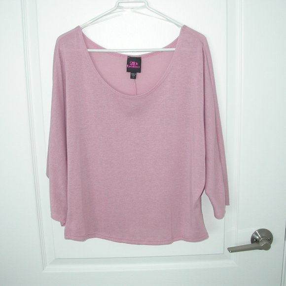 Light Knit Pink Sweater - Picture 1 of 8